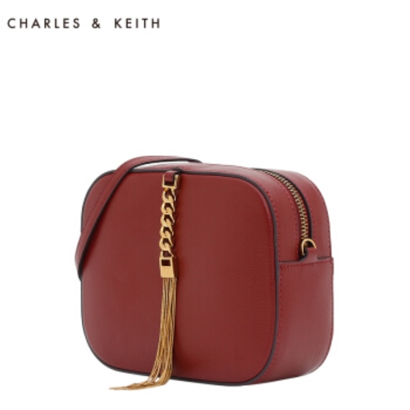 Charles & Keith Bags | Charles Keith Small Crossbody Bag With Chain | Poshmark